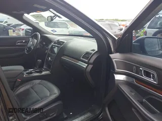 2019 Ford Explorer Limited с VIN 1FM5K7F85KGB48513, выставлен на аукционе IAAI как лот 42479609 с пробегом 57 314 миль миль и . История ставок и продаж доступна на DreamBid. Изображение 5.