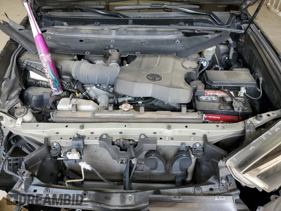 2019 Toyota 4Runner SR5 с VIN JTEZU5JR9K5204433, выставлен на аукционе Copart как лот 50941575 с пробегом 81 570 миль миль и Списание • Salvage title. История ставок и продаж доступна на DreamBid. Изображение 12.
