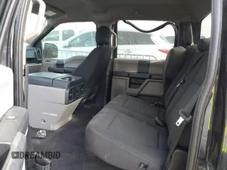 2020 Ford F-150 XL z VIN 1FTEW1C54LKF53650, wystawiony jako IAAI lot #42792712 z przebiegiem 78 047 mil mil oraz . Historia ofert i sprzedaży dostępna na DreamBid. Obrazek 8.