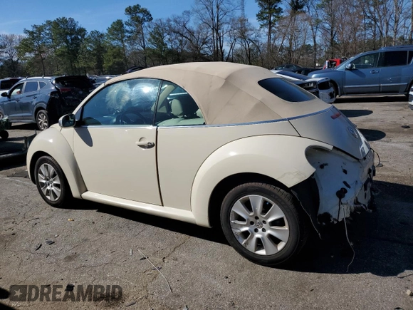2010 Volkswagen Beetle Final Edition с VIN 3VWRW3AL0AM005940, выставлен на аукционе Copart как лот 49584805 с пробегом 95 727 миль миль и Списание • Salvage title. История ставок и продаж доступна на DreamBid. Изображение 2.