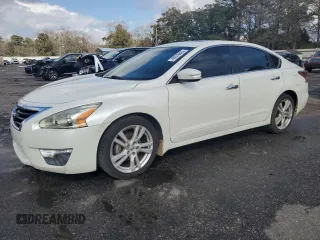 2014 Nissan Altima S with VIN 1N4BL3APXEC401077, listed as a Copart auction lot 44379625 with 106,854 mi miles and Salvage title. Bid and sale history available at DreamBid. Image 1.