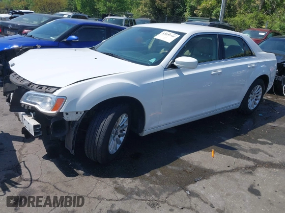 2013 Chrysler 300 z VIN 2C3CCAAG1DH603521, wystawiony jako IAAI lot #42059860 z przebiegiem 155 235 mil mil oraz . Historia ofert i sprzedaży dostępna na DreamBid. Obrazek 19.