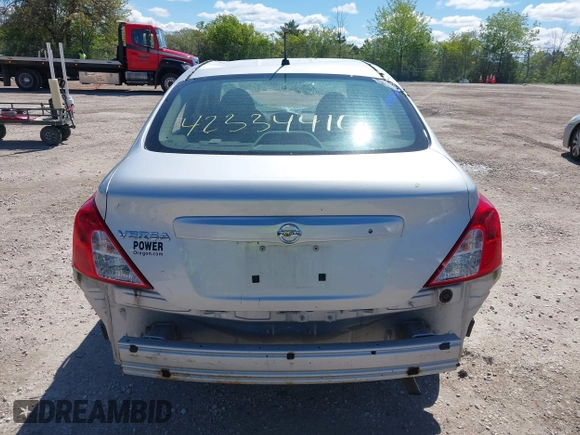 2016 Nissan Versa SV z VIN 3N1CN7AP5GL915381, wystawiony jako IAAI lot #42334410 z przebiegiem 86 373 mil mil oraz . Historia ofert i sprzedaży dostępna na DreamBid. Obrazek 17.