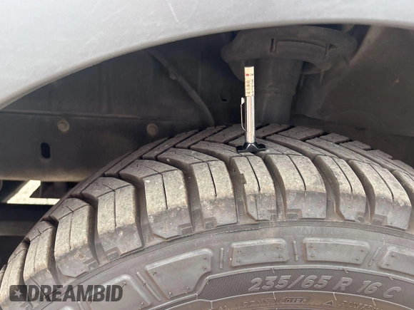 2018 Ford Transit с VIN 1FTYR1YM6JKA30051, выставлен на аукционе IAAI как лот 42556027 с пробегом 116 029 миль миль и . История ставок и продаж доступна на DreamBid. Изображение 18.