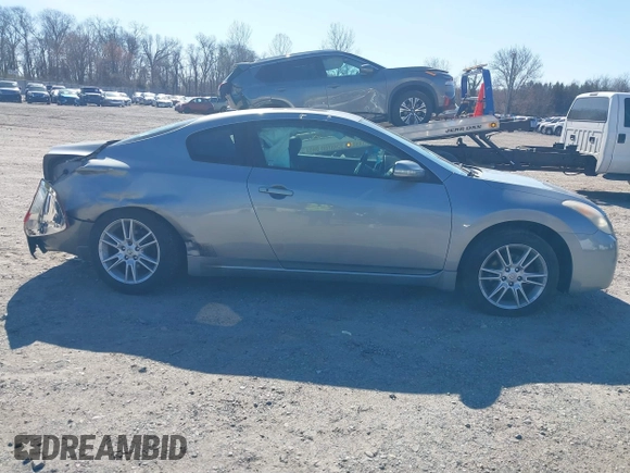 2008 Nissan Altima 3.5 SE with VIN 1N4BL24E88C148687, listed as a IAAI auction lot 41835629 with 217,842 mi miles. Bid and sale history available at carsss.com. Image 13.
