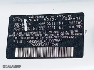 2015 Hyundai Genesis 3.8L with VIN KMHGN4JEXFU037569, listed as a IAAI auction lot 41957191 with 45,242 mi miles. Bid and sale history available at carsss.com. Image 9.