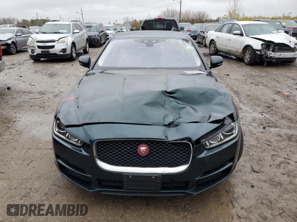2017 Jaguar XE 25t Premium with VIN SAJAD4BG0HA964339, listed as a Copart auction lot 80205464 with 39,264 mi miles and Salvage Title. Bid and sale history available at carsss.com. Image 5.