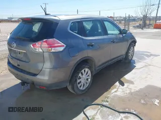 2016 Nissan Rogue SL with VIN 5N1AT2MT4GC824227, listed as a IAAI auction lot 41759541 with 116,297 mi miles. Bid and sale history available at carsss.com. Image 4.