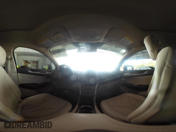 2019 Lincoln MKC Reserve with VIN 5LMCJ3C94KUL50192, listed as a IAAI auction lot 42217678 with 21,344 mi miles and . Bid and sale history available at DreamBid. Image 19.