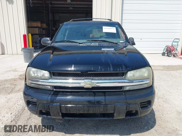 2003 Chevrolet TrailBlazer LS with VIN 1GNDS13S632132324, listed as a IAAI auction lot 42118277 with 213,705 mi miles and . Bid and sale history available at DreamBid. Image 6.