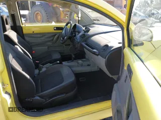 2000 Volkswagen Beetle GLS с VIN 3VWCD21C2YM498598, выставлен на аукционе IAAI как лот 41961960 с пробегом 193 228 миль миль и . История ставок и продаж доступна на DreamBid. Изображение 5.