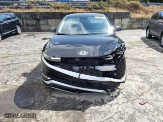 2022 Hyundai IONIQ 5 SE with VIN KM8KMDAF1NU101213, listed as a Copart auction lot 59186563 with 4,988 mi miles. Bid and sale history available at carsss.com. Image 5.
