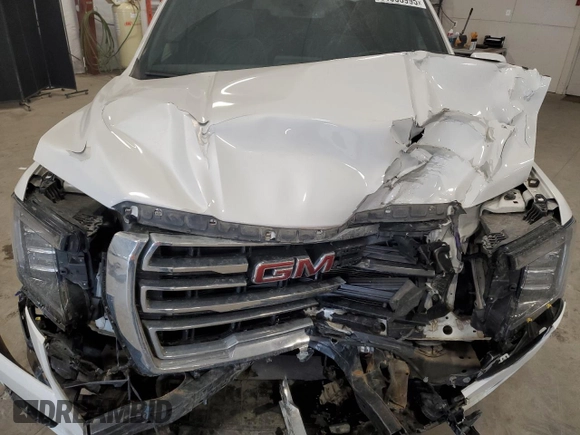 2022 GMC Yukon SLT with VIN 1GKS2BKD6NR106829, listed as a Copart auction lot 51065995 with 69,409 mi miles and Salvage Title. Bid and sale history available at carsss.com. Image 12.