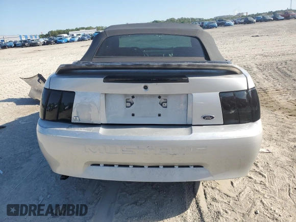 2002 Ford Mustang Deluxe with VIN 1FAFP44462F148329, listed as a Copart auction lot 55559345 with 163,058 mi miles and Non repairable. Bid and sale history available at DreamBid. Image 6.