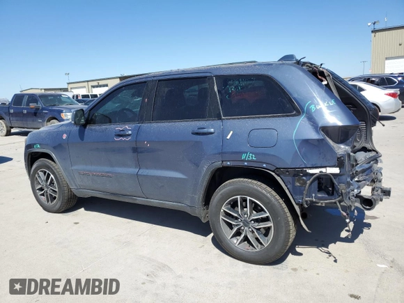 2020 Jeep Grand Cherokee Trailhawk with VIN 1C4RJFLT1LC357901, listed as a Copart auction lot 49820815 with 50,293 mi miles and Salvage title. Bid and sale history available at DreamBid. Image 2.