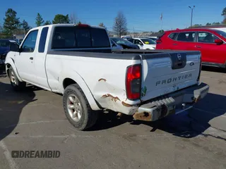 2004 Nissan Frontier XE z VIN 1N6DD26T44C430120, wystawiony jako IAAI lot #41824137 z przebiegiem 273 838 mil mil oraz . Historia ofert i sprzedaży dostępna na DreamBid. Obrazek 12.