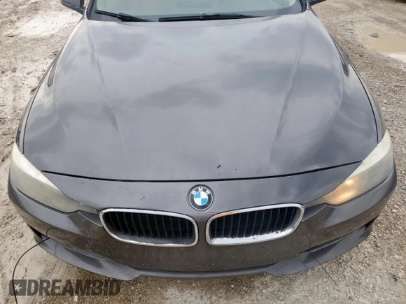 2012 BMW 3 Series 328i with VIN WBA3C1C56CF433158, listed as a Copart auction lot 60512755 with 189,049 mi miles and Clean title. Bid and sale history available at DreamBid. Image 11.