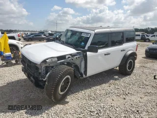 2024 Ford Bronco Big Bend с VIN 1FMDE7BH1RLA09232, выставлен на аукционе Copart как лот 61413055 с пробегом 15 590 миль миль и Списание • Salvage title. История ставок и продаж доступна на DreamBid. Изображение 1.