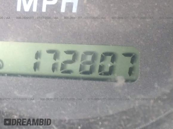 2001 Nissan Sentra GXE z VIN 3N1CB51D61L500385, wystawiony jako IAAI lot #28091277 z przebiegiem 172 807 mil mil oraz . Historia ofert i sprzedaży dostępna na DreamBid. Obrazek 7.
