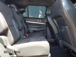 2019 Ford Explorer XLT z VIN 1FM5K7D81KGA41915, wystawiony jako Copart lot #63630995 z przebiegiem 59 801 mil mil oraz Szkoda całkowita • Salvage title. Historia ofert i sprzedaży dostępna na DreamBid. Obrazek 11.