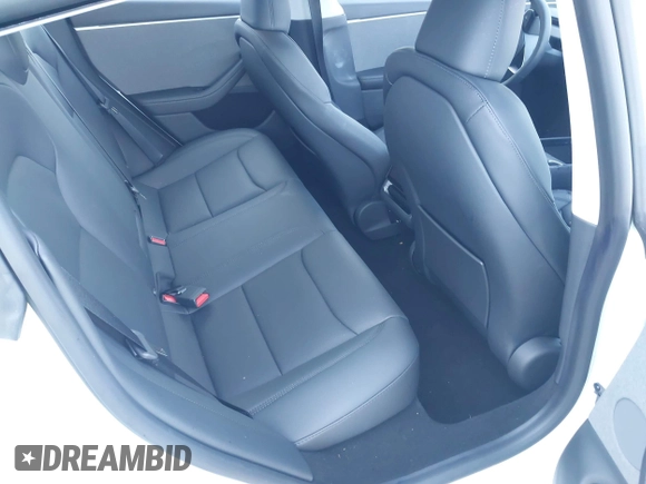 2025 Tesla Model 3 Long Range с VIN 5YJ3E1EA2SF988439, выставлен на аукционе IAAI как лот 42258606 с пробегом 3 566 миль миль и . История ставок и продаж доступна на DreamBid. Изображение 8.