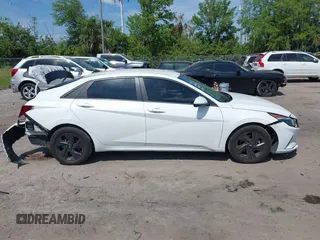 2022 Hyundai Elantra SEL with VIN 5NPLM4AG5NH067787, listed as a IAAI auction lot 41804677 with 93,276 mi miles and . Bid and sale history available at DreamBid. Image 13.