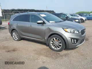 2016 Kia Sorento SX z VIN 5XYPKDA53GG089173, wystawiony jako IAAI lot #42504469 z przebiegiem 132 078 mil mil oraz . Historia ofert i sprzedaży dostępna na DreamBid. Obrazek 1.