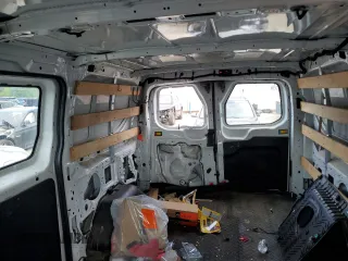 2018 Ford Transit с VIN 1FTYR1YM1JKB16531, выставлен на аукционе Copart как лот 63660875 с пробегом 80 233 миль миль и Списание • Salvage title. История ставок и продаж доступна на DreamBid. Изображение 10.