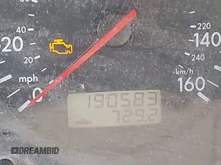 2003 Volkswagen Jetta GLS с VIN 3VWSK69M23M038677, выставлен на аукционе IAAI как лот 41760282 с пробегом 190 583 миль миль и . История ставок и продаж доступна на DreamBid. Изображение 16.