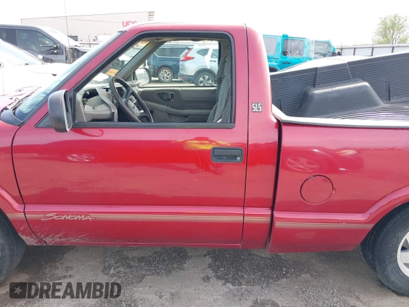 1999 GMC Sonoma with VIN 1GTCS1443X8530274, listed as a IAAI auction lot 41937187 with 210,244 mi miles. Bid and sale history available at carsss.com. Image 15.