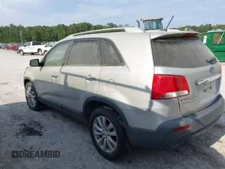 2011 Kia Sorento EX with VIN 5XYKU4A20BG070261, listed as a IAAI auction lot 42127079 with 1 mi miles. Bid and sale history available at carsss.com. Image 3.