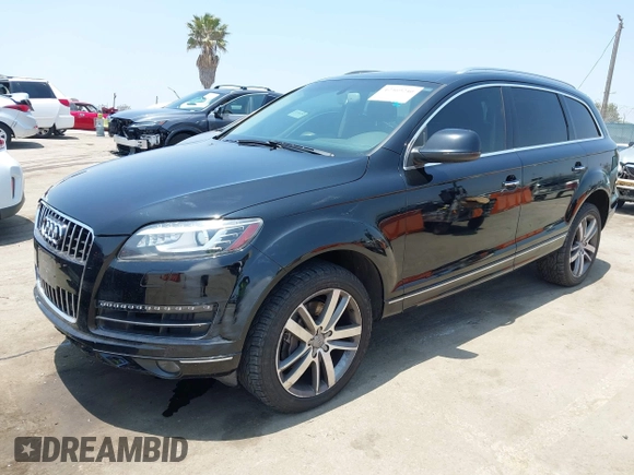 2015 Audi Q7 Premium Plus with VIN WA1LGAFE4FD030339, listed as a IAAI auction lot 42369240 with 86,482 mi miles and . Bid and sale history available at DreamBid. Image 18.