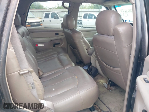 2002 Chevrolet Tahoe LT with VIN 1GNEC13Z22J335701, listed as a IAAI auction lot 42134758 with 250,668 mi miles and . Bid and sale history available at DreamBid. Image 8.
