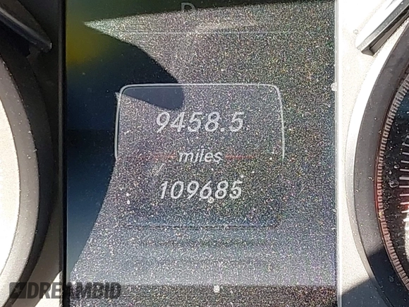 2017 Mercedes-Benz C 300 with VIN 55SWF4JB7HU197874, listed as a IAAI auction lot 42062129 with 109,685 mi miles and . Bid and sale history available at carsss.com. Image 14.