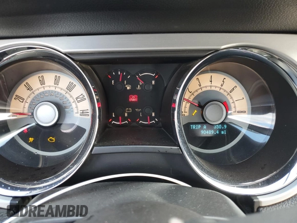 2010 Ford Mustang GT z VIN 1ZVBP8FH8A5138001, wystawiony jako Copart lot #81775734 z przebiegiem 90 489 mil mil oraz Szkoda całkowita • Salvage title. Historia ofert i sprzedaży dostępna na DreamBid. Obrazek 9.