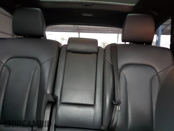 2015 Audi Q7 3.0T S line Prestige with VIN WA1DGAFE1FD018945, listed as a Copart auction lot 45024055 with 160,975 mi miles and Salvage Title. Bid and sale history available at carsss.com. Image 10.