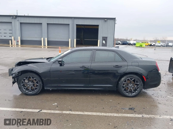 2021 Chrysler 300 Touring with VIN 2C3CCARGXMH576100, listed as a IAAI auction lot 41650864 with 104,222 mi miles. Bid and sale history available at carsss.com. Image 15.