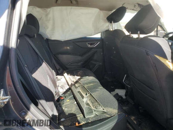 2021 Subaru Forester Premium with VIN JF2SKAJC8MH417084, listed as a Copart auction lot 56158285 with 18,937 mi miles and Salvage title. Bid and sale history available at DreamBid. Image 10.