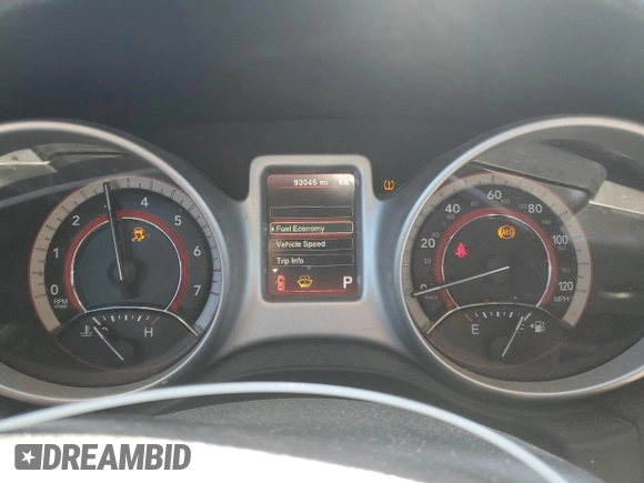 2019 Dodge Journey SE with VIN 3C4PDCBB2KT821156, listed as a Copart auction lot 45925665 with 93,045 mi miles and Salvage Title. Bid and sale history available at DreamBid. Image 9.