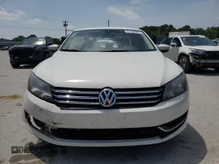 2013 Volkswagen Passat SE with VIN 1VWBH7A34DC060044, listed as a Copart auction lot 57180325 with 232,115 mi miles and Salvage title. Bid and sale history available at DreamBid. Image 5.