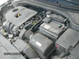 2019 Hyundai Elantra SE с VIN KMHD74LF9KU849328, выставлен на аукционе IAAI как лот 42805528 с пробегом 96 000 миль миль и . История ставок и продаж доступна на DreamBid. Изображение 19.