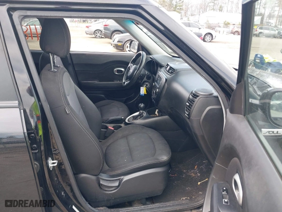 2017 Kia Soul + with VIN KNDJP3A55H7477277, listed as a IAAI auction lot 41837798 with 258,883 mi miles. Bid and sale history available at carsss.com. Image 5.