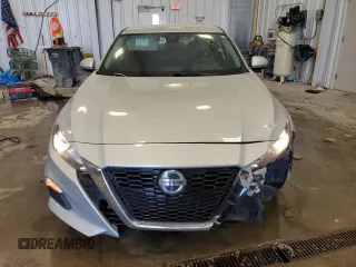 2021 Nissan Altima 2.5 S with VIN 1N4BL4BV0MN367544, listed as a Copart auction lot 48884485 with 136,173 mi miles and Salvage Title. Bid and sale history available at carsss.com. Image 5.