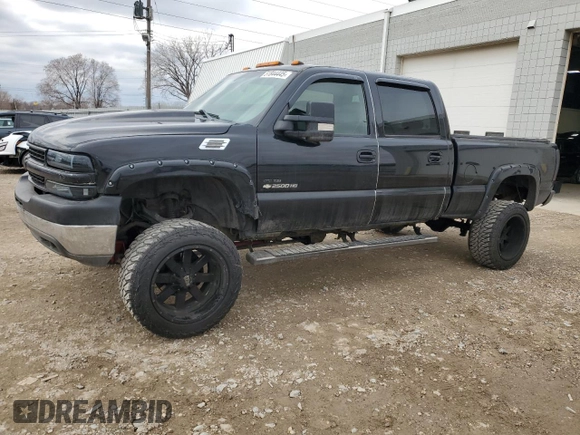 2001 Chevrolet Silverado 1500HD LS with VIN 1GCGK13UX1F149396, listed as a Copart auction lot 51844445 with 121,588 mi miles and Clean Title. Bid and sale history available at DreamBid. Image 1.