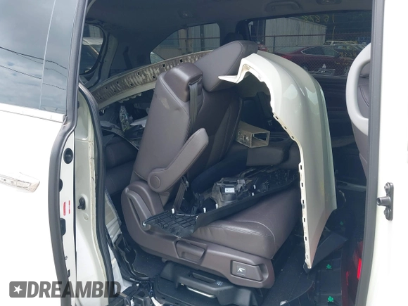 2019 Honda Odyssey Elite z VIN 5FNRL6H95KB104816, wystawiony jako IAAI lot #42232490 z przebiegiem 77 465 mil mil oraz . Historia ofert i sprzedaży dostępna na DreamBid. Obrazek 8.