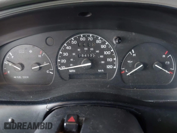 1999 Ford Ranger XL with VIN 1FTYR10V4XUB00261, listed as a IAAI auction lot 42468204 with 254,132 mi miles and . Bid and sale history available at DreamBid. Image 7.