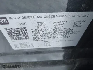 2022 Chevrolet Equinox LT with VIN 3GNAXUEV8NS215337, listed as a IAAI auction lot 41612344 with 42,464 mi miles. Bid and sale history available at carsss.com. Image 9.
