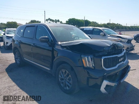 2024 Kia Telluride LX z VIN 5XYP24GC6RG482724, wystawiony jako IAAI lot #41806081 z przebiegiem 37 700 mil mil oraz . Historia ofert i sprzedaży dostępna na DreamBid. Obrazek 1.