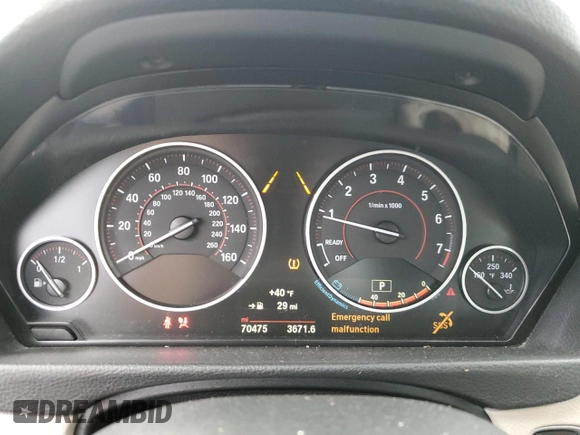 2018 BMW 3 Series 330i xDrive with VIN WBA8Z9C51JG828083, listed as a Copart auction lot 86483354 with 70,475 mi miles and Salvage Title. Bid and sale history available at carsss.com. Image 9.