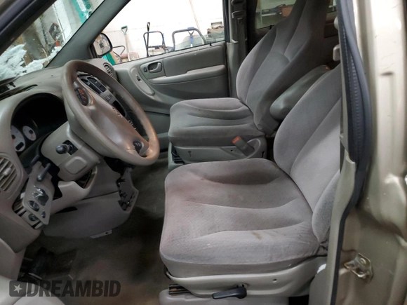 2003 Dodge Caravan EL with VIN 2D4GP34353R232476, listed as a Copart auction lot 45239135 with 197,903 mi miles and Salvage Title. Bid and sale history available at carsss.com. Image 7.
